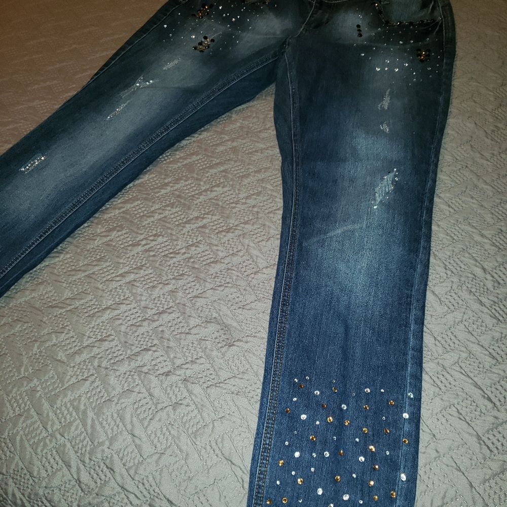 Skinny jeans